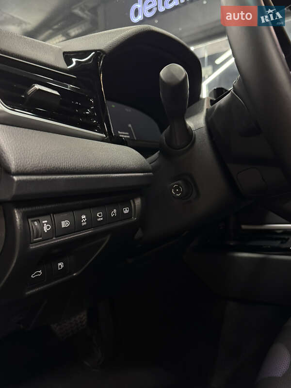 Седан Toyota Camry 2024 в Киеве фото 55 Седан Toyota Camry 2024 в Киеве