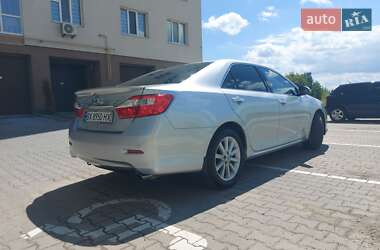 Седан Toyota Camry 2011 в 