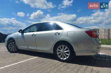 Седан Toyota Camry 2011 в 