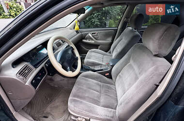 Седан Toyota Camry 1999 в 