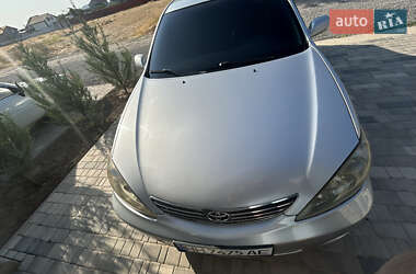 Седан Toyota Camry 2004 в Одессе