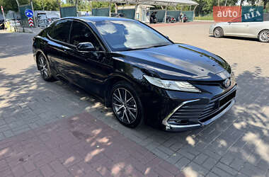 Седан Toyota Camry 2021 в Києві