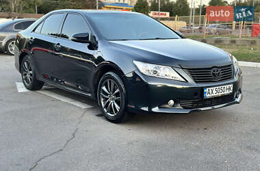Седан Toyota Camry 2011 в Харкові