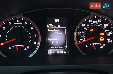 Седан Toyota Camry 2015 в Жовтих Водах