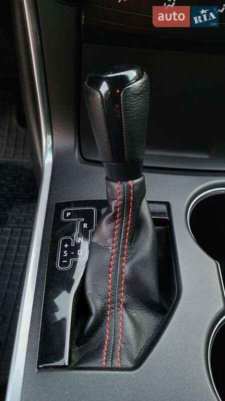 Седан Toyota Camry 2015 в Желтых Водах