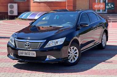 Седан Toyota Camry 2011 в Запорожье