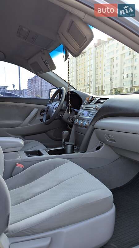 Седан Toyota Camry 2007 в Ивано-Франковске