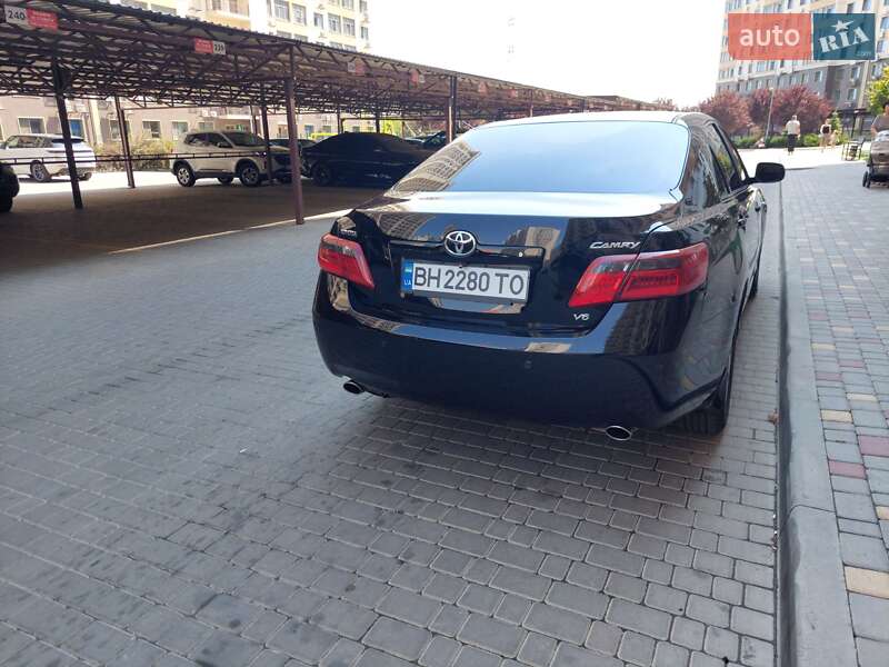 Седан Toyota Camry 2008 в Одессе