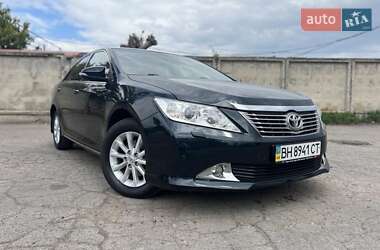 Седан Toyota Camry 2014 в Одесі