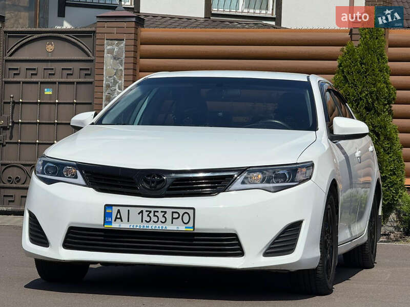 Toyota Camry 2013