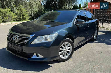 Седан Toyota Camry 2012 в Киеве