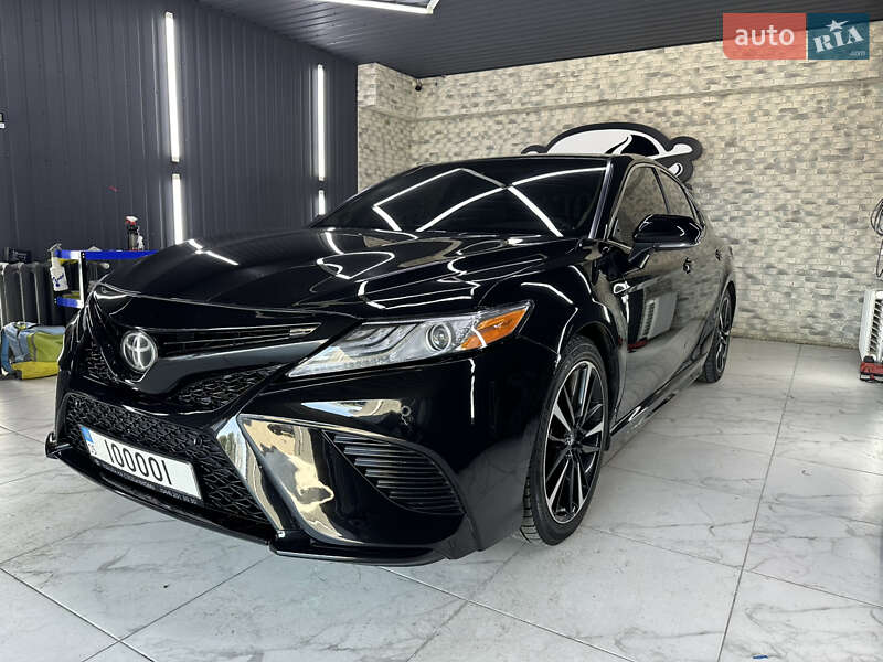 Седан Toyota Camry 2018 в Одесі