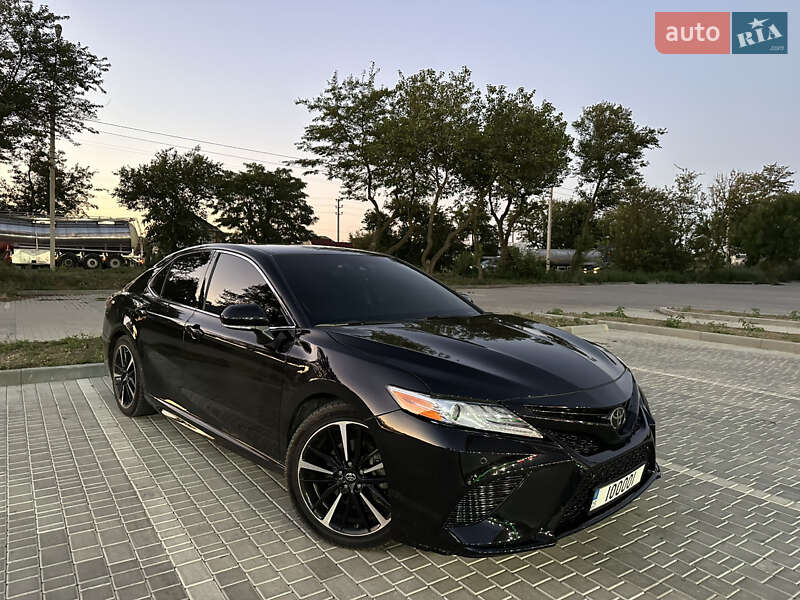 Седан Toyota Camry 2018 в Одесі