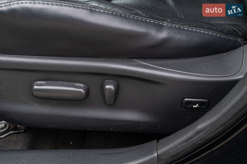 Седан Toyota Camry 2008 в Самборі