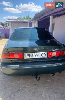 Седан Toyota Camry 1999 в 