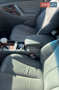 Седан Toyota Camry 2010 в 