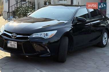 Седан Toyota Camry 2016 в Николаеве