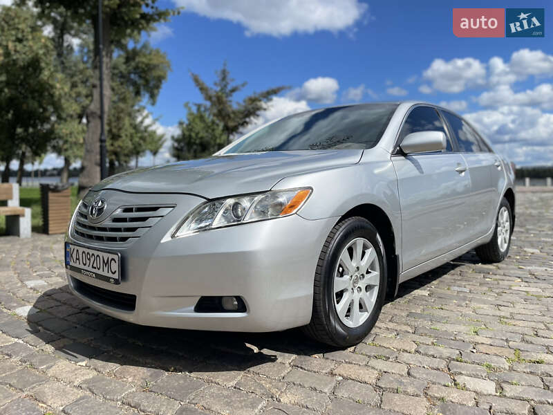 Toyota Camry 2006
