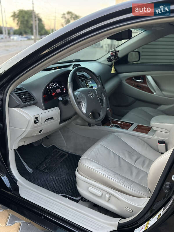 Седан Toyota Camry 2010 в Одессе фото 11 Седан Toyota Camry 2010 в Одессе