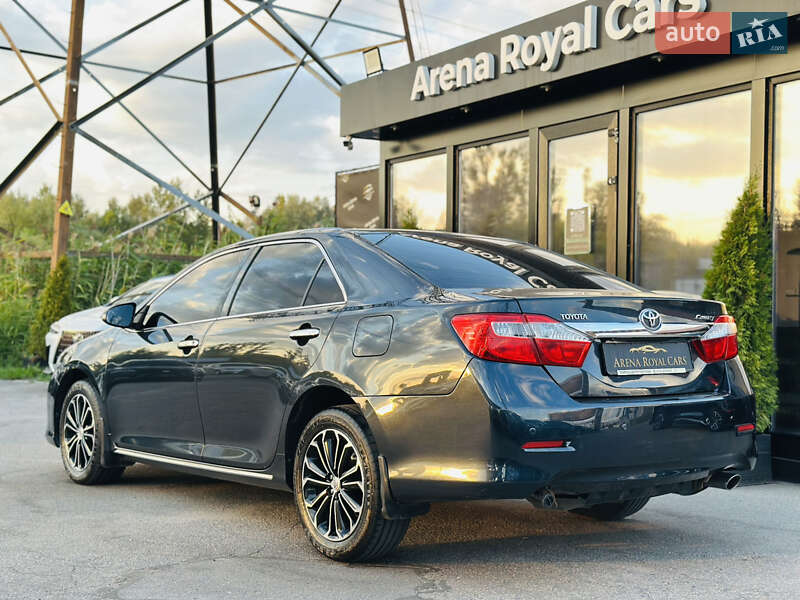 Седан Toyota Camry 2012 в Харькове фото 12 Седан Toyota Camry 2012 в Харькове