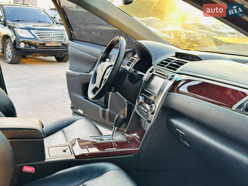 Седан Toyota Camry 2012 в Харькове фото 25 Седан Toyota Camry 2012 в Харькове