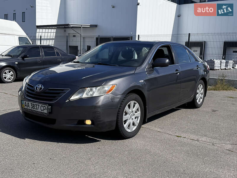 Toyota Camry 2008