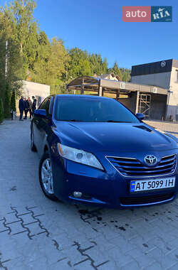 Седан Toyota Camry 2006 в Яремче