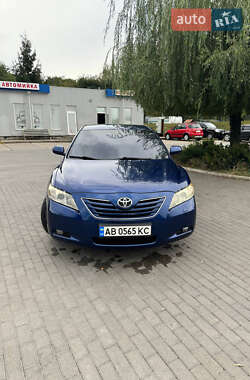 Седан Toyota Camry 2007 в Виннице