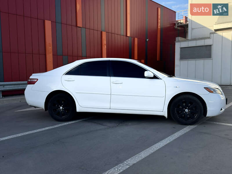 Седан Toyota Camry 2007 в Киеве