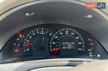 Седан Toyota Camry 2006 в Ровно