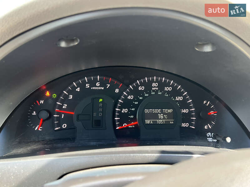 Седан Toyota Camry 2006 в Ровно