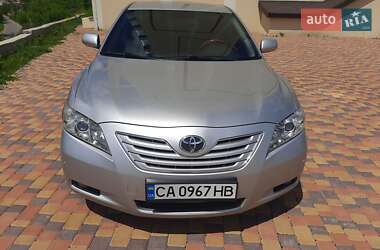 Седан Toyota Camry 2007 в Умані