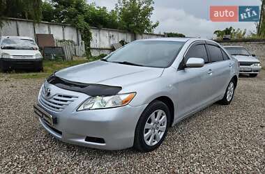 Седан Toyota Camry 2007 в Шостке