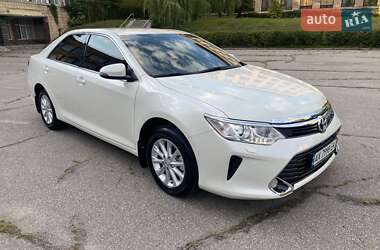 Седан Toyota Camry 2016 в Харькове