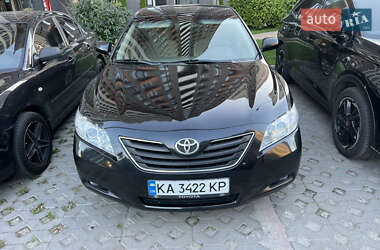 Седан Toyota Camry 2007 в Киеве
