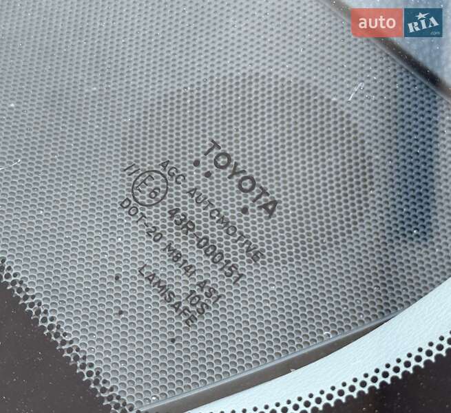 Седан Toyota Camry 2019 в Дніпрі