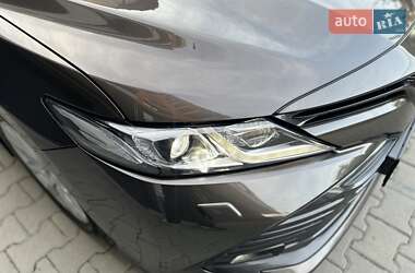 Седан Toyota Camry 2019 в 