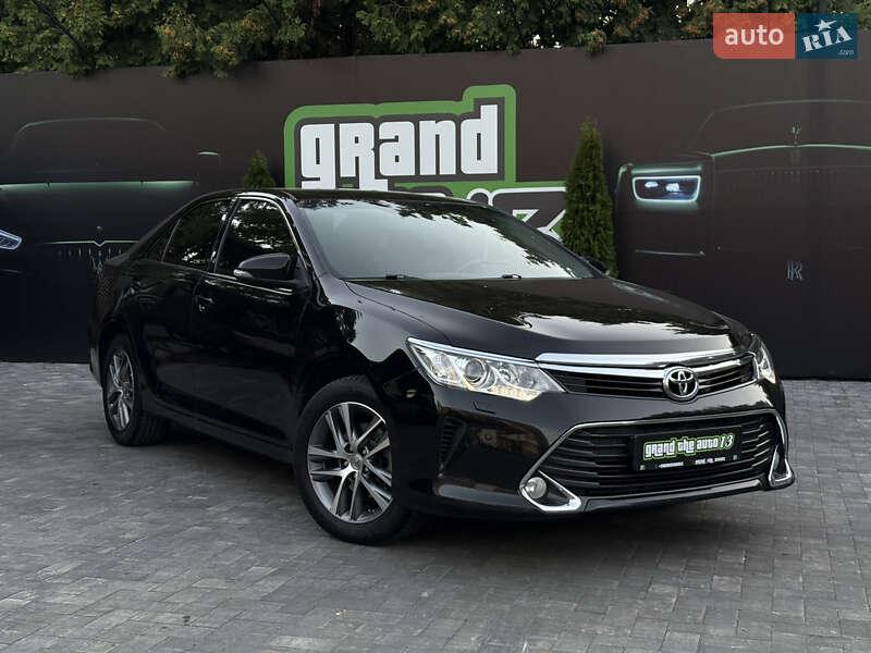 Toyota Camry 2016