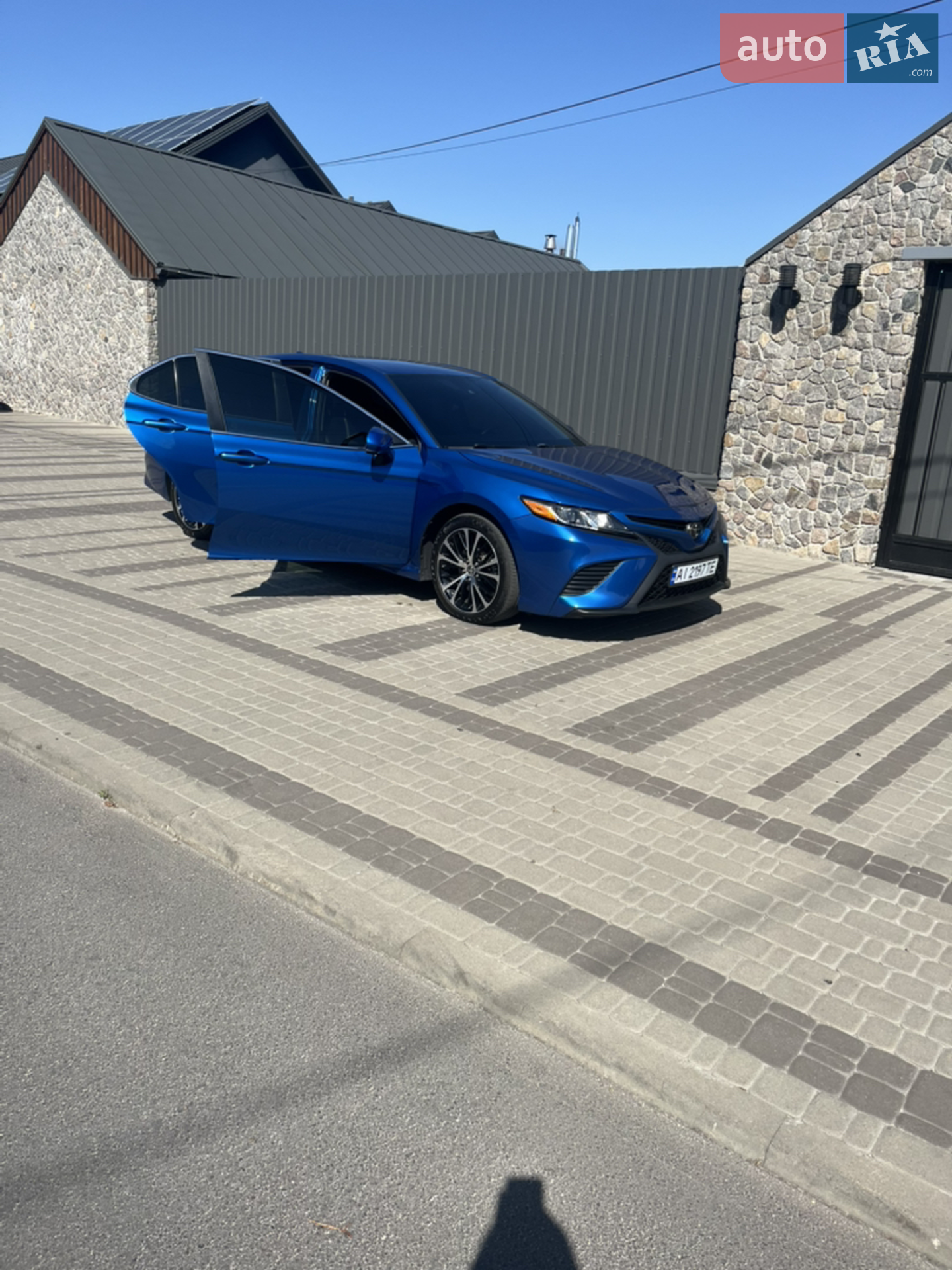 2020 Toyota Camry - мініатюра 14