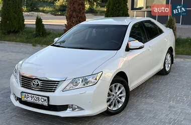 Седан Toyota Camry 2013 в Вінниці