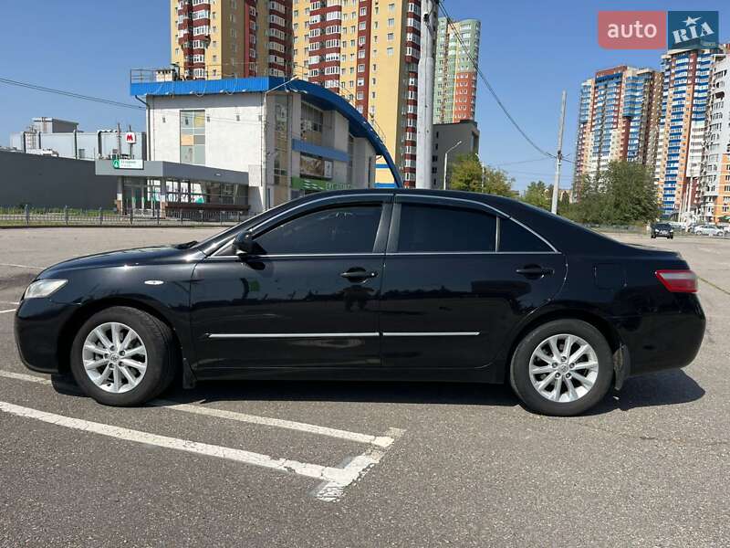 Седан Toyota Camry 2008 в Харькове