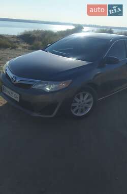 Седан Toyota Camry 2013 в Одессе