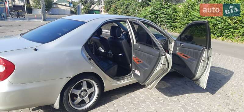 Седан Toyota Camry 2004 в Одесі