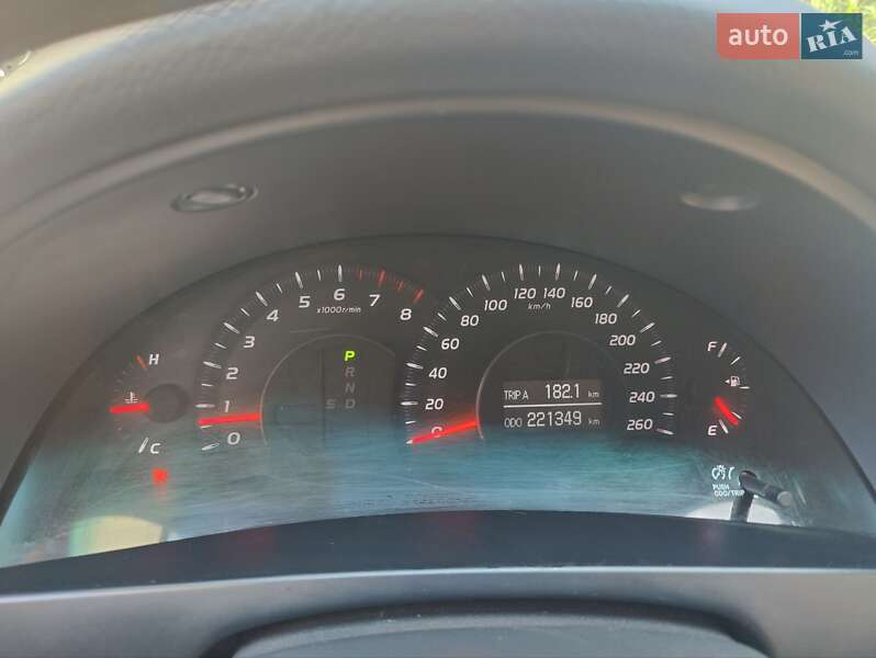 Седан Toyota Camry 2008 в Броварах