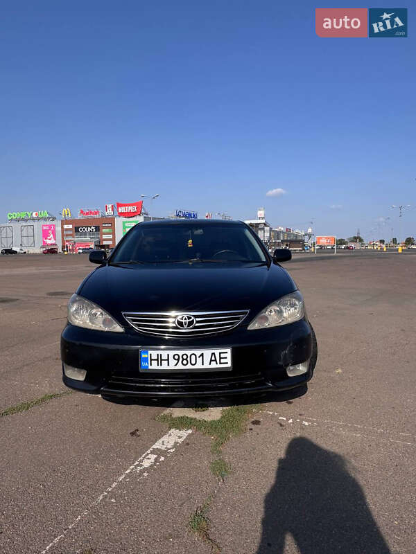 Toyota Camry 2004