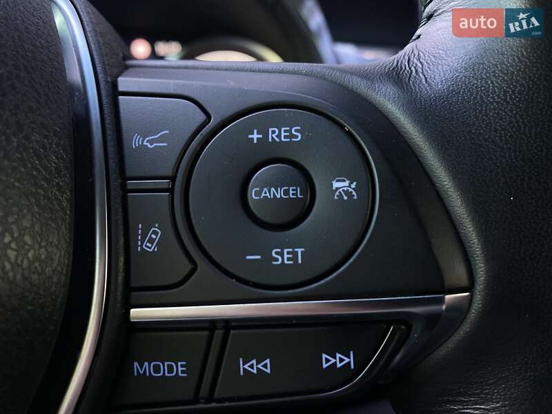 Седан Toyota Camry 2021 в Одессе