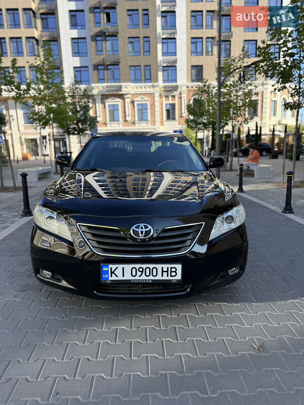 Седан Toyota Camry 2008 в Білій Церкві