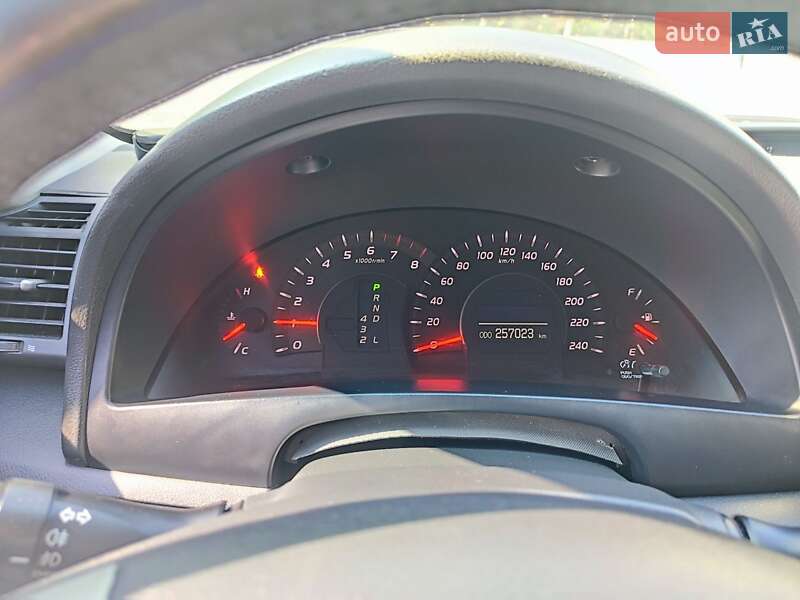 Седан Toyota Camry 2007 в Киеве фото 12 Седан Toyota Camry 2007 в Киеве