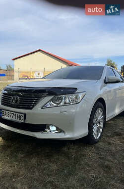 Седан Toyota Camry 2012 в 