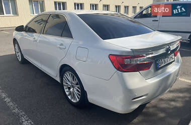 Седан Toyota Camry 2012 в 